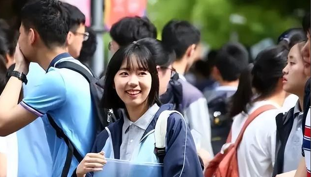 言传身教老师根据本身经历形成的共同个